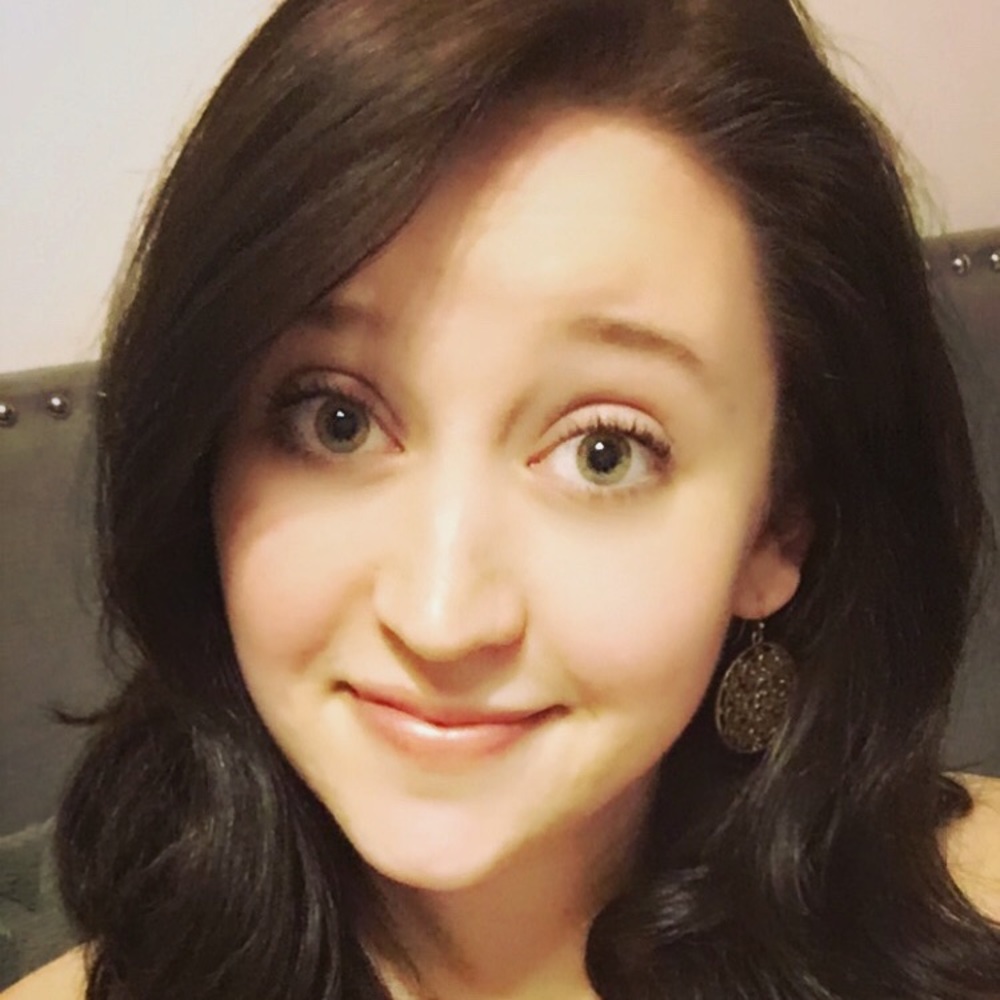 Meet your Posher, Kelly